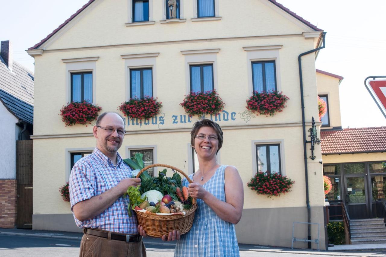 Hotel Zur Linde Gaedheim Экстерьер фото